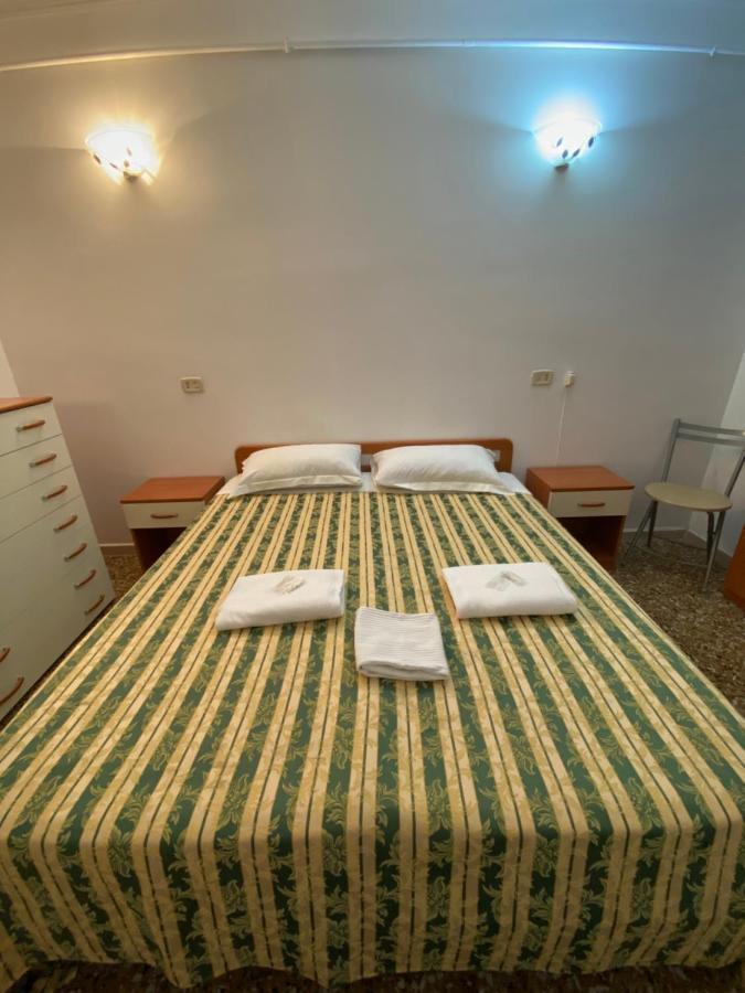 Hotel Primavera Sanremo Exteriör bild
