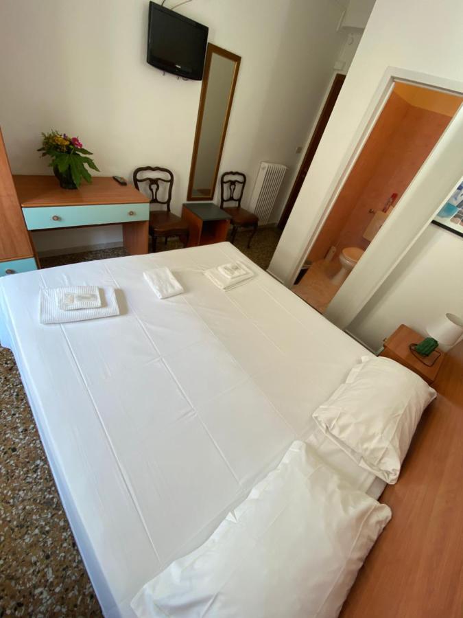 Hotel Primavera Sanremo Exteriör bild