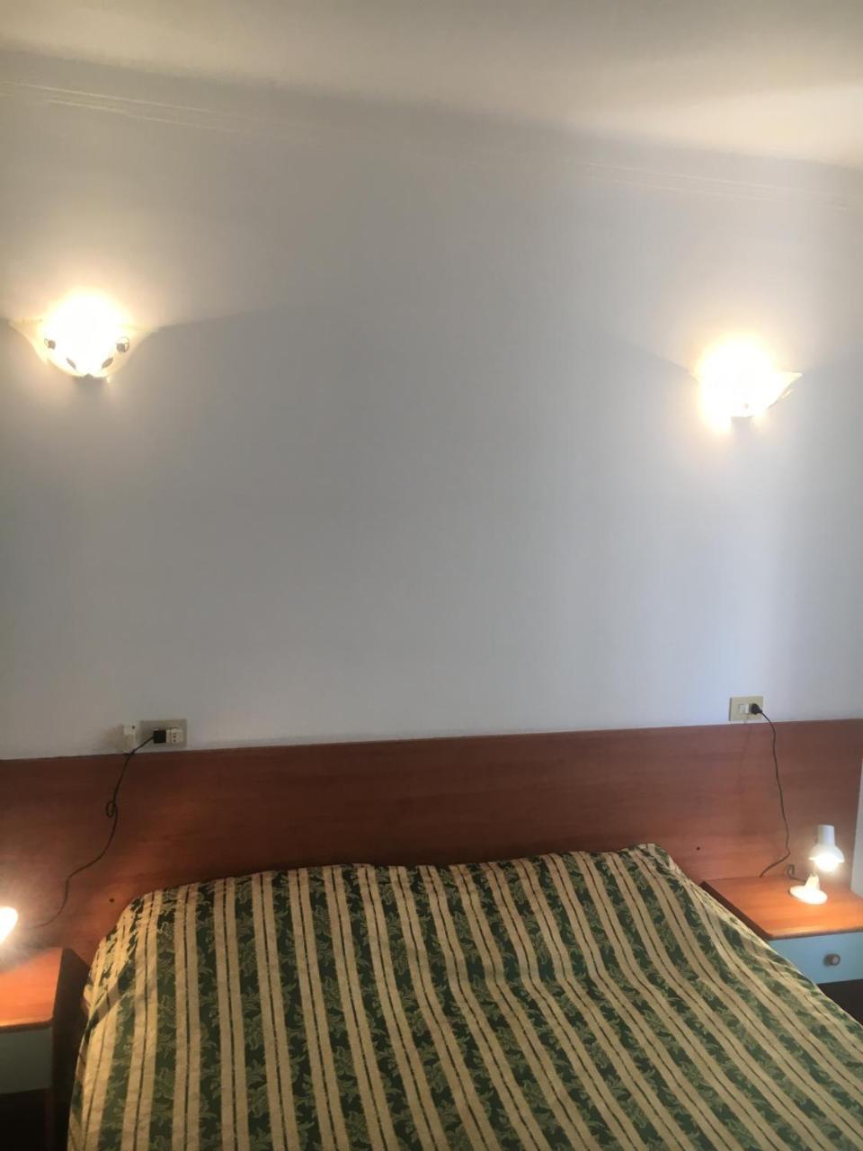 Hotel Primavera Sanremo Exteriör bild