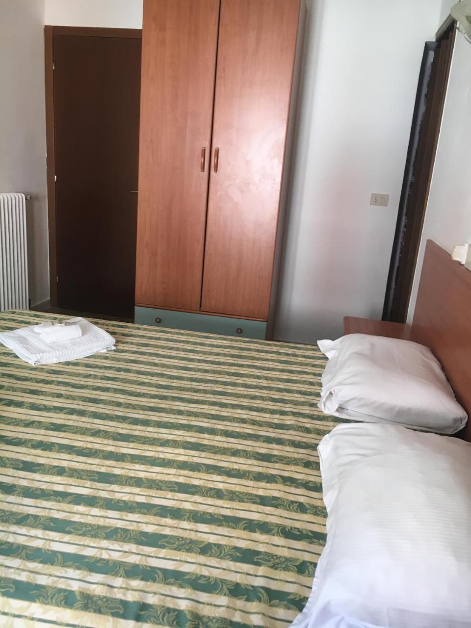 Hotel Primavera Sanremo Exteriör bild